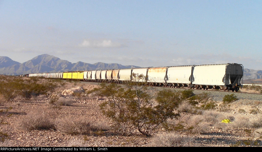 WB Manifest Frt at Erie NV W-MidTrn Slv -132